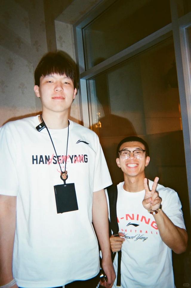 杨瀚森翻译刘禹铖澄清：翻译是本职工作，望大家对瀚森多些耐心